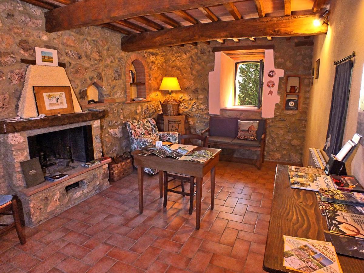 Agriturismo Colli Di Travale Montieri Extérieur photo
